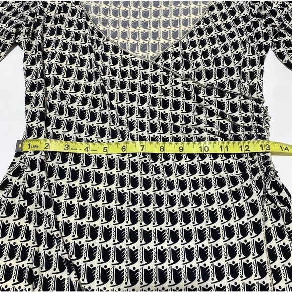 LONG-SLEEVE Wrap Dress Small - Picture 9 of 13